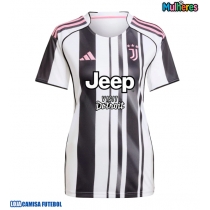 Camisa de Futebol Juventus Pierre Kalulu #15 Equipamento Principal Mulheres 2025-26 Manga Curta
